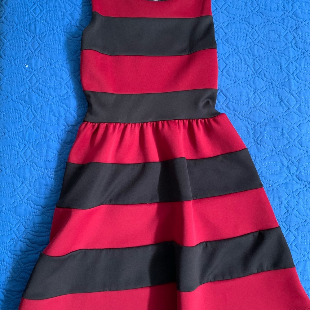 Short dress